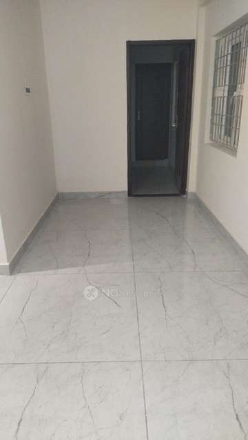 1 BHK Flat In Royalton Platina For Sale  In Nungambakkam