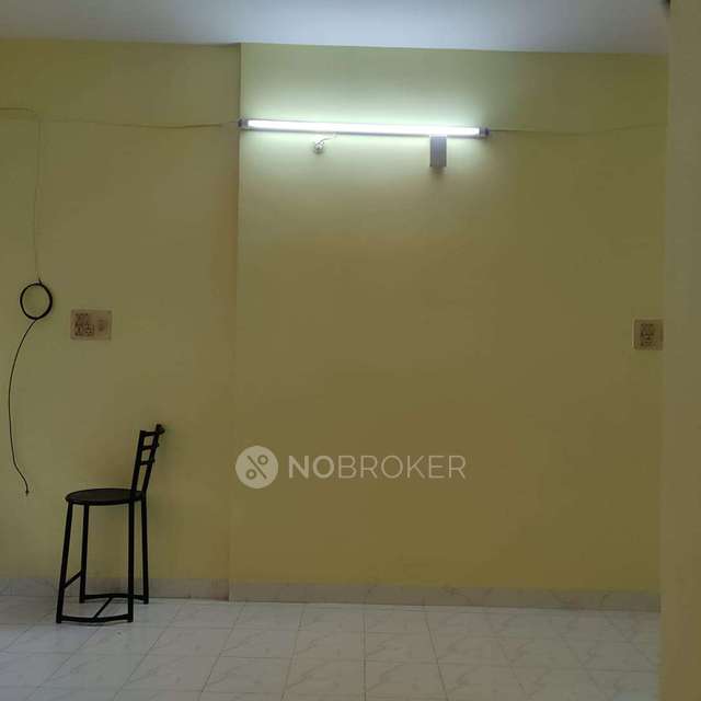 2 BHK Flat In Sri Krishna Apartment for Rent  In Mahalakshmi Layout