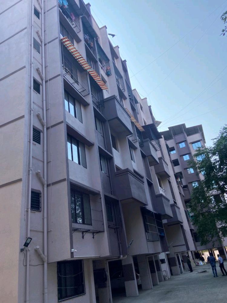 Sunita Lucas Residency