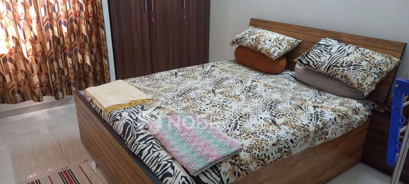 2 BHK Flat In Puraniks Rumah Bali For Sale  In Thane West