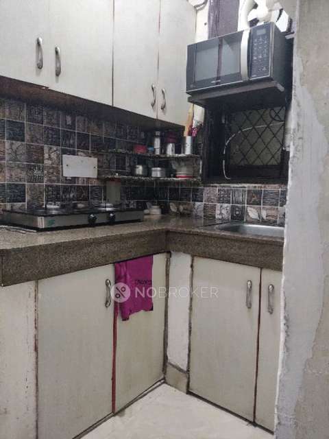 1 BHK Flat In Unity Apartment For Sale  In Mehrauli