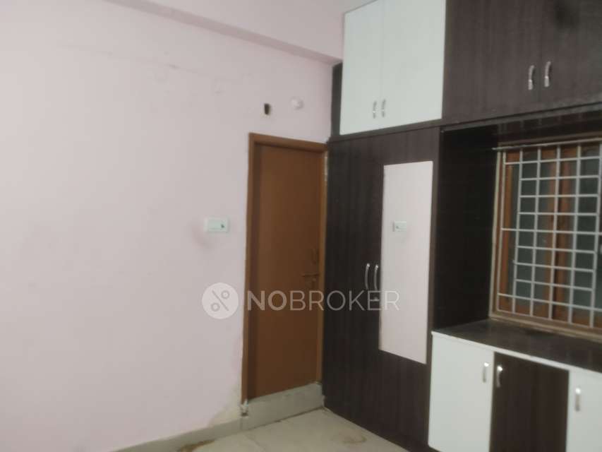 2 BHK Flat In Sai Thirumala Heights 1, Pragathinagar for Rent  In Pragathi Nagar