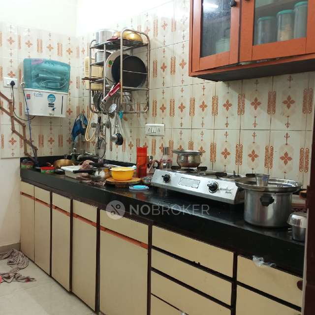 2 BHK Flat In Corinthian Apartments For Sale  In Colaba