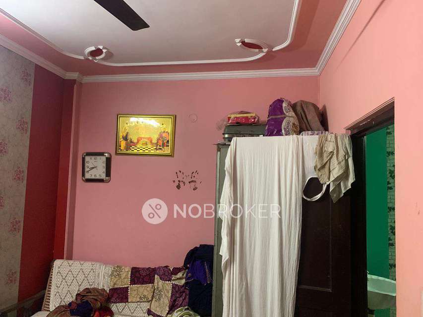 1 BHK Flat In Standalone Builidng For Sale  In Hari Nagar