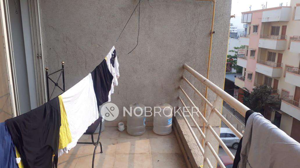 2 BHK Flat In Prime Swapnapurti For Sale  In Handewadi