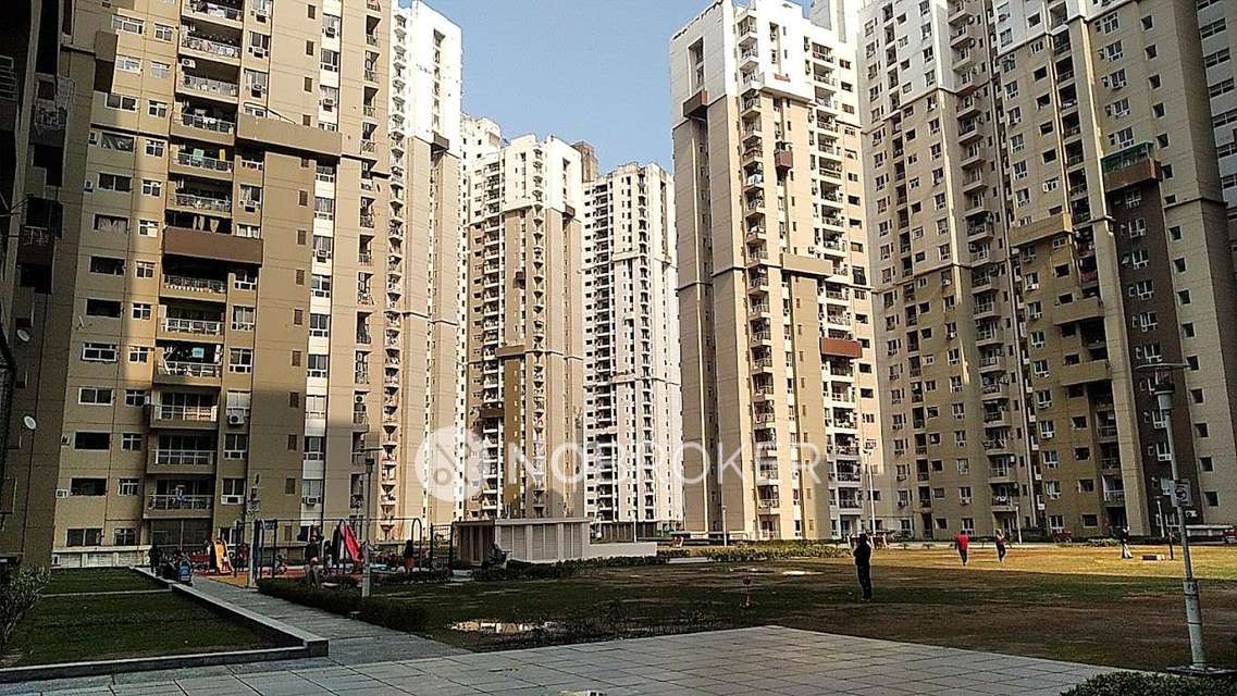 2 BHK Flat In  Lotus Boulevard  for Rent  In Sector-100