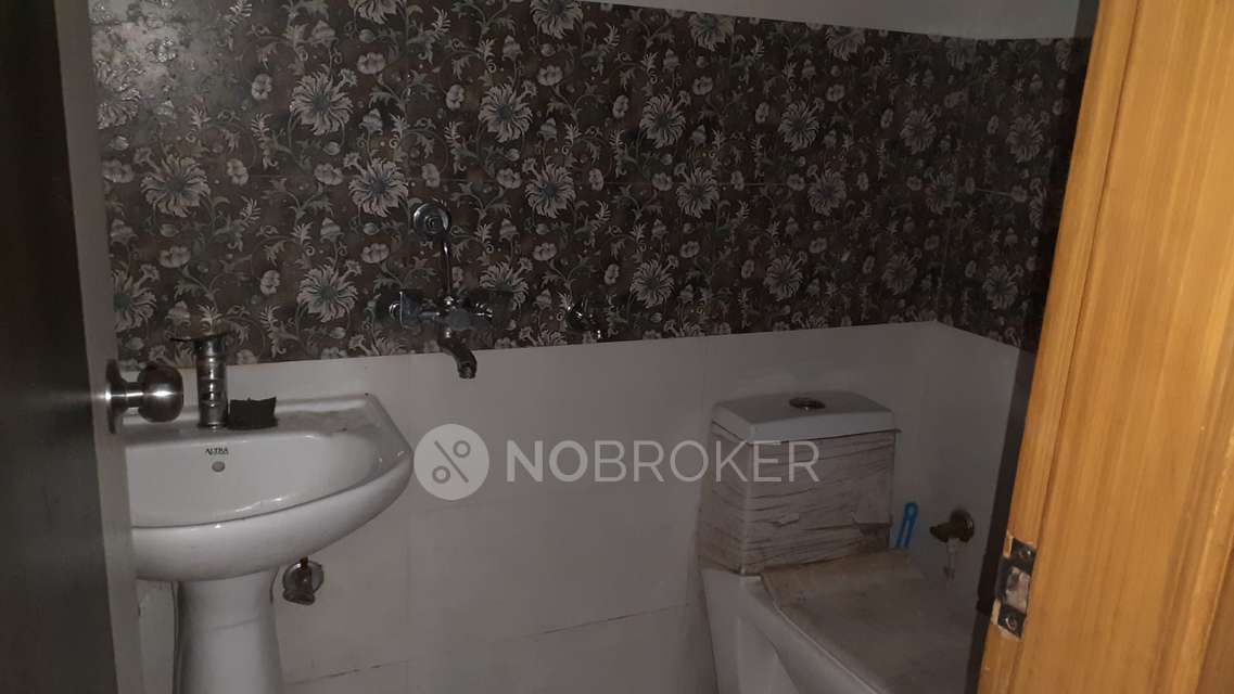 2 BHK Flat In Sec 1 Vasun For Sale  In Vasundhara 