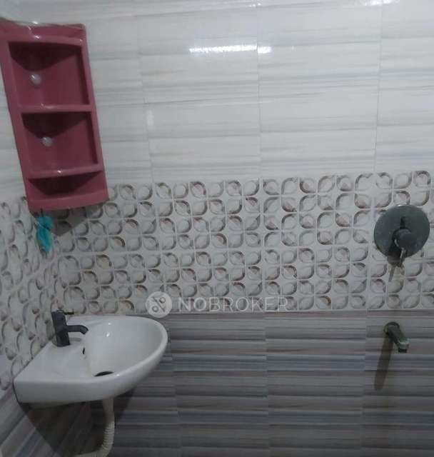 2 BHK Flat In Capital Sbr Avanti Apartments For Sale  In Chromepet