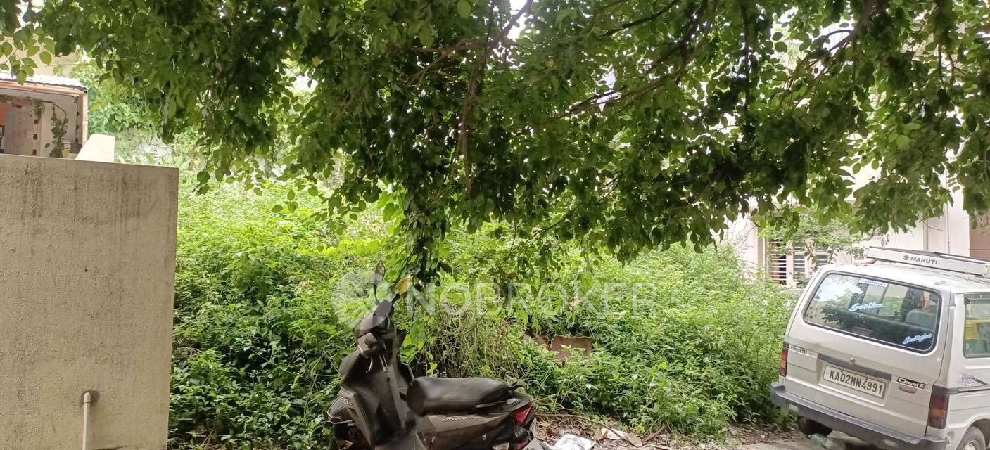 Plot For Sale  In Basaveshwara Nagar