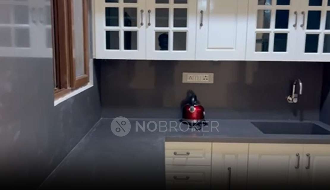 2 BHK Flat In Sarang Parkway Apartment For Sale  In Rajajinagar