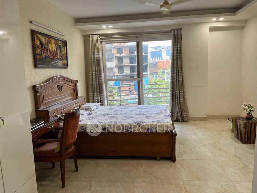 PG for Girls in Dizzy Palms