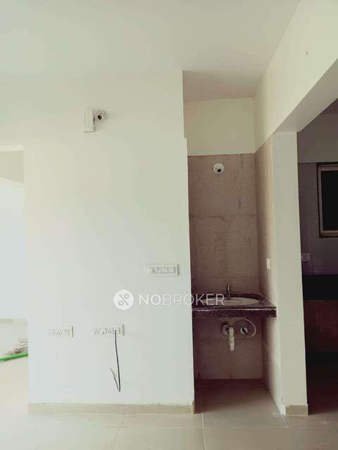 2 BHK Flat In Athashri At Forest Trails For Sale  In Bavdhan