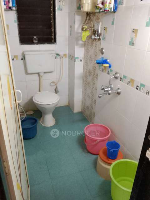 1 RK Flat In Kulkarni Building For Sale  In Dadar West