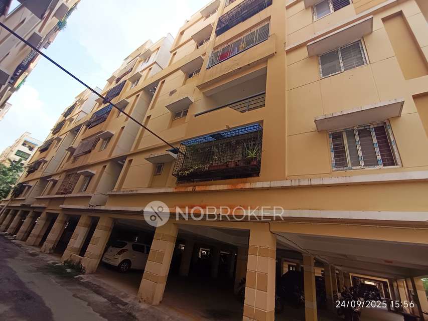 3 BHK Flat In Sri Mahalakshmi Residency For Sale  In Upparpally