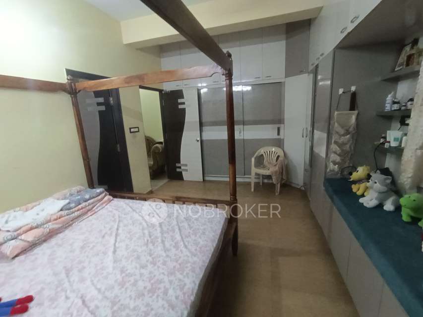 4+ BHK House For Sale  In Uttarahalli Hobli