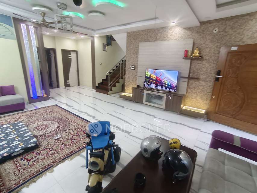 4+ BHK House For Sale  In Uttarahalli Hobli