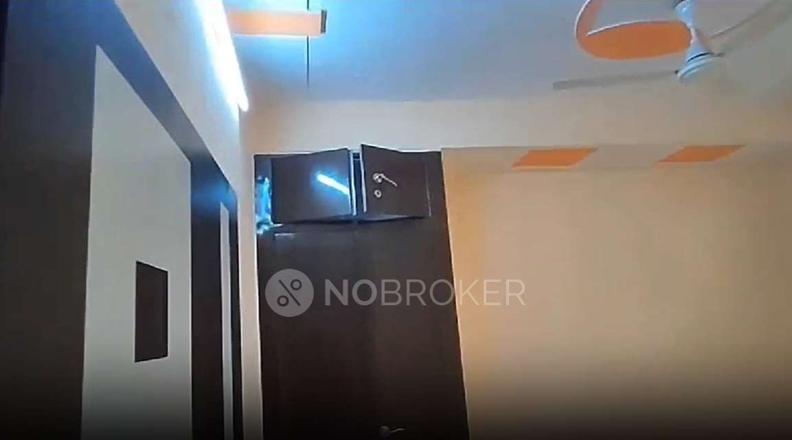 3 BHK Flat For Sale  In Mayur Vihar