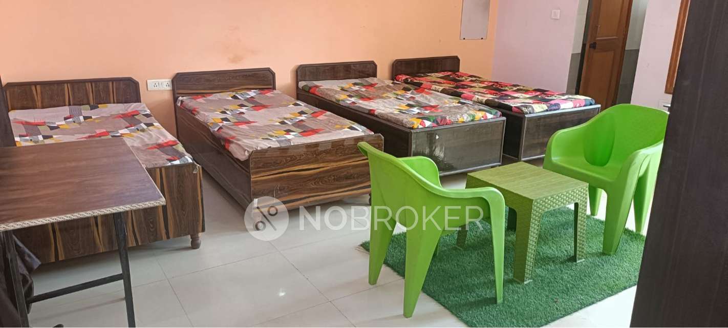 PG for Girls in Sector 132