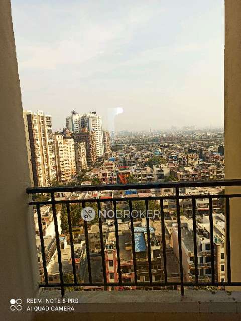 2 BHK Flat In Panchsheel Pebbles for Rent  In Vaishali