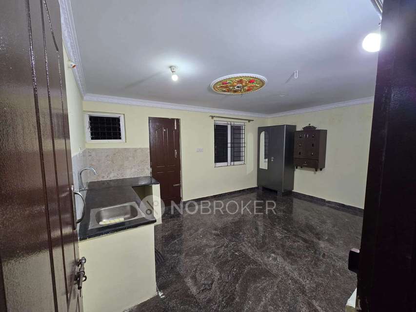 1 RK Flat for Rent  In Mahalakshmi Layout