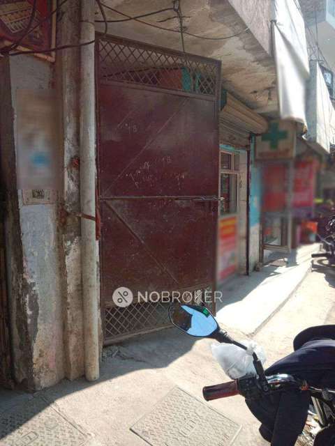 1 RK House for Rent  In Sector 33