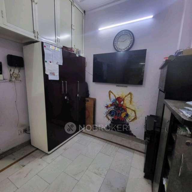 2 BHK Flat For Sale  In Shakarpur Khas