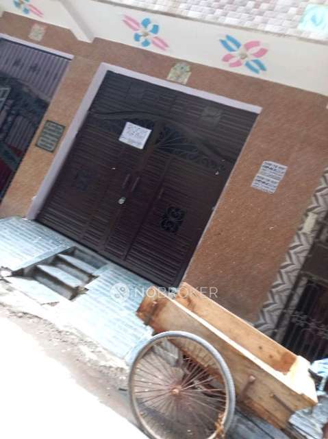 1 RK Flat for Rent  In  New Ashok Nagar