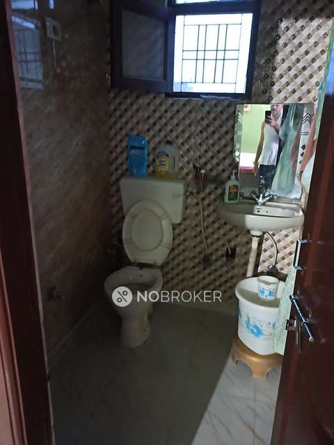 2 BHK Flat In Keshav Apartment For Sale  In Sector 105