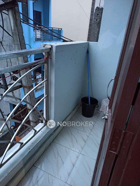 2 BHK Flat In Keshav Apartment For Sale  In Sector 105