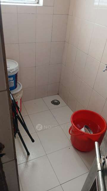 Commercial Property in Chandan Nagar, Pune for Rent 