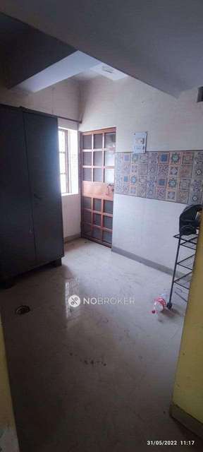 2 BHK Flat In Dda Flats,  For Sale  In Ghazipur