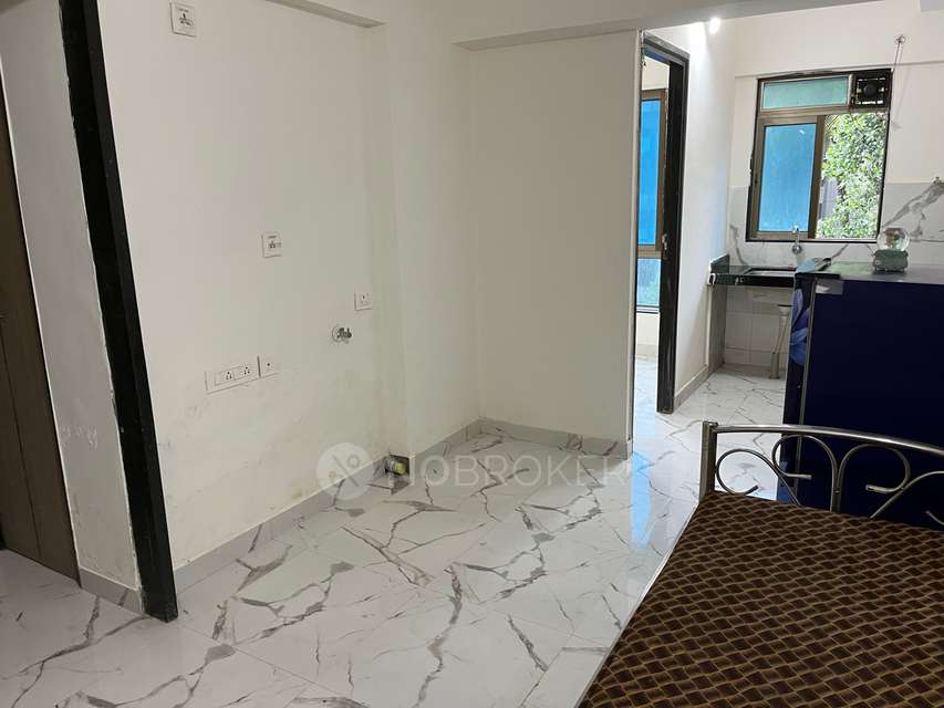 2 BHK Flat In Palm Rose For Sale  In Andheri East