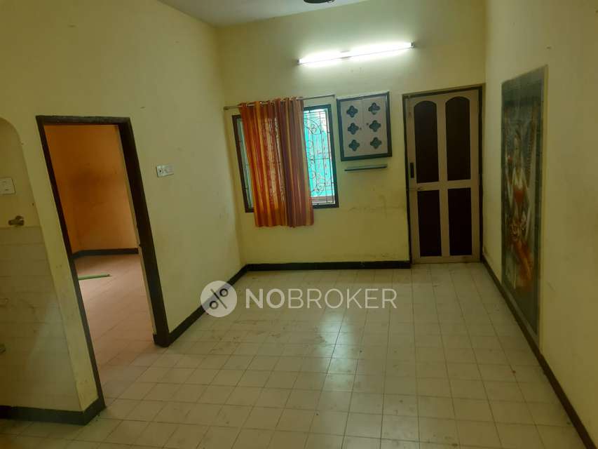 2 BHK Flat In Olive Apartment For Sale  In Koyambedu