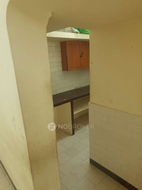 2 BHK Flat In Olive Apartment For Sale  In Koyambedu