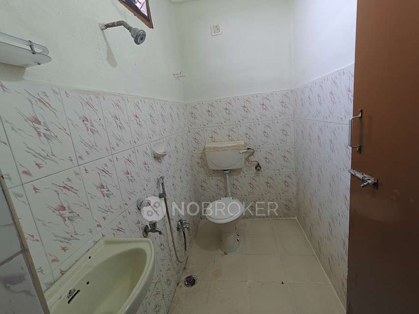 2 BHK Flat In K K Heights For Sale  In Bolarum