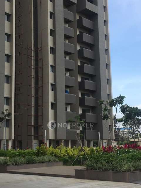 2 BHK Flat In Goyal Footprints Apartment For Sale  In Thanisandra