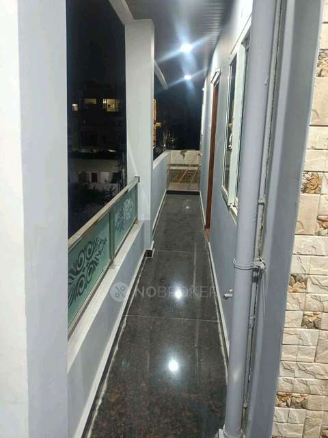 2 BHK Flat for Rent  In Begum Bazar Kolsawadi