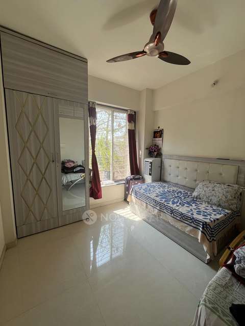 2 BHK Flat In Ravinanda Skylights Wing  for Rent  In Ravinanda Skylights