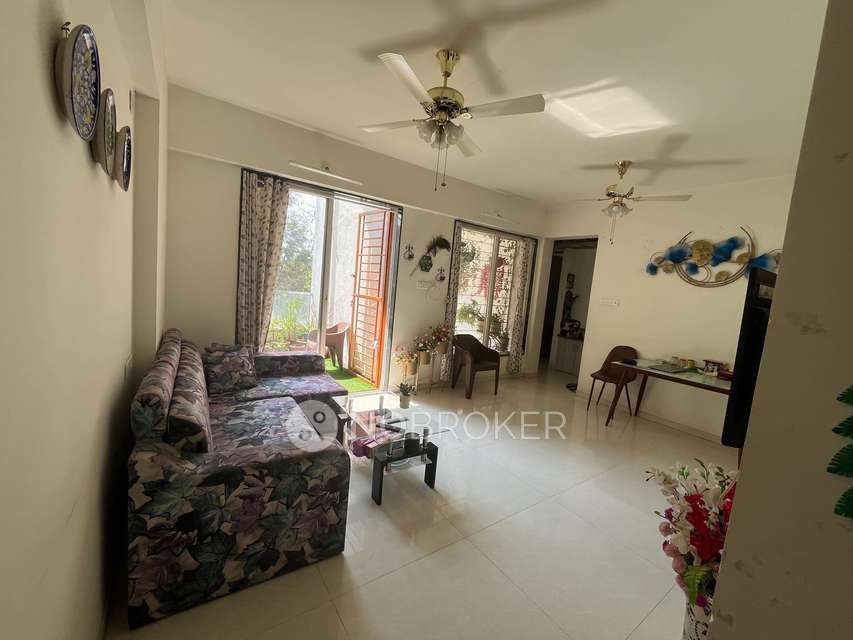 2 BHK Flat In Ravinanda Skylights Wing  for Rent  In Ravinanda Skylights