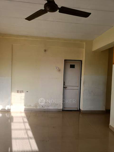2 BHK Flat In Dattakrupa Chs  For Sale  In Borivali West