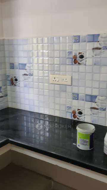 2 BHK Flat In Medavakkam for Rent  In W57w+9x9, Rajeshwari St, Padmavathy Nagar, Green Court, Medavakkam, Chennai, Tamil Nadu 600100, India