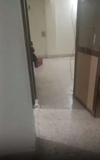 2 BHK Flat In Standalone Building  For Sale  In Dahisar West