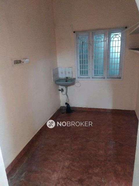 4+ BHK Flat In Standalone Building  For Sale  In Tambaram