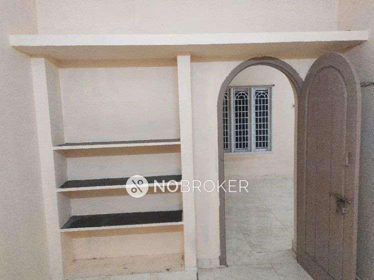 4+ BHK Flat In Standalone Building  For Sale  In Tambaram