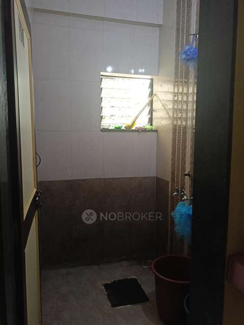 Shared Room for Male In 1 BHK  In Karve Nagar