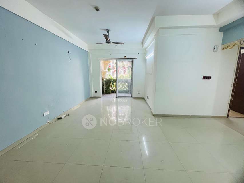 3 BHK Flat In Dlf Capital Greens Phase I And Ii For Sale  In Moti Nagar