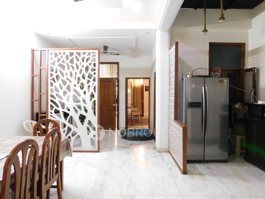 4+ BHK House For Sale  In Kaushambi