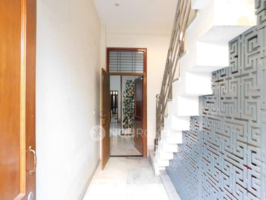 4+ BHK House For Sale  In Kaushambi