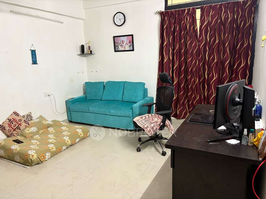 2 BHK Flat In Silver Heights For Sale  In Muneshwara Nagar