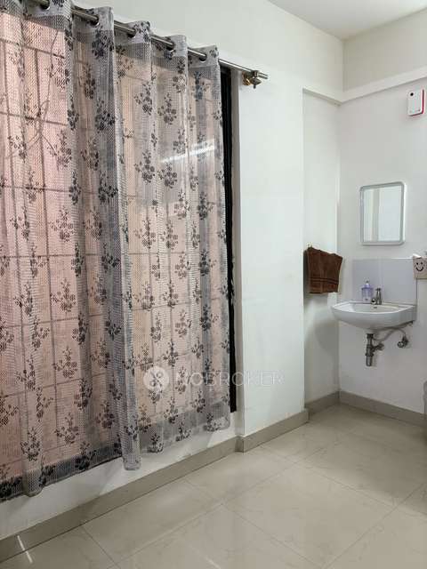 2 BHK Flat In Silver Heights For Sale  In Muneshwara Nagar